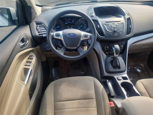 Used 2016 Ford Escape SE FWD image 12