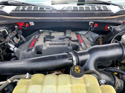 Used 2019 Ford F150 Raptor w/ Equipment Group 802A Luxury AWD/4WD image 32