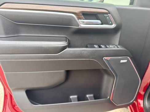 Certified 2022 Chevrolet Silverado 1500 LT Trail Boss w/ LT Trail Boss Premium Package image 14