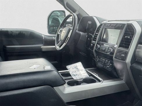 Used 2020 Ford F350 Lariat image 7