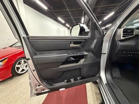 Used 2024 Toyota Tundra Limited image 20