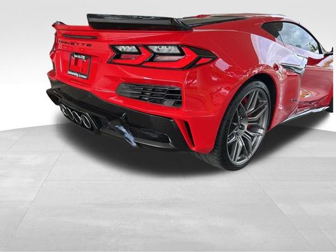 Used 2025 Chevrolet Corvette Z06 w/ Battery Protection Package RWD image 20