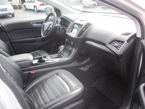 Used 2017 Ford Edge SEL w/ Equipment Group 201A image 14