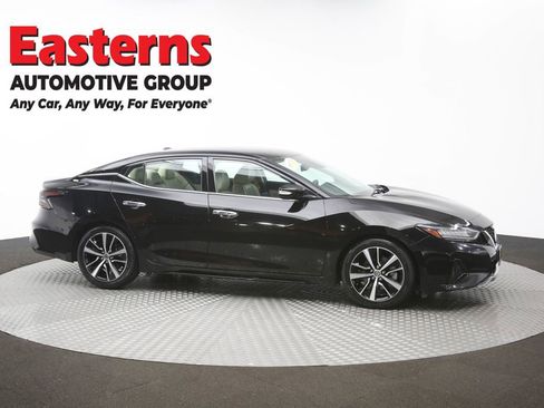 Used 2022 Nissan Maxima SV FWD image 47