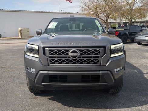 Certified 2024 Nissan Frontier SL w/ Technology Package RWD image 9