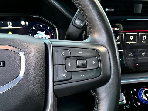 Used 2024 GMC Sierra 2500 Denali Ultimate AWD/4WD image 25