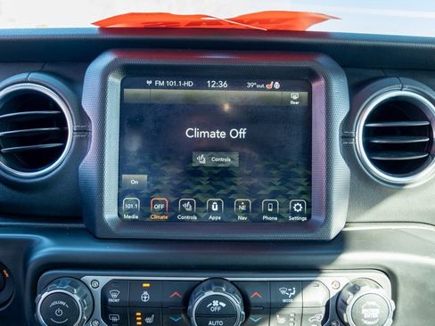 Used 2020 Jeep Wrangler Unlimited Sahara w/ Dual Top Group image 24