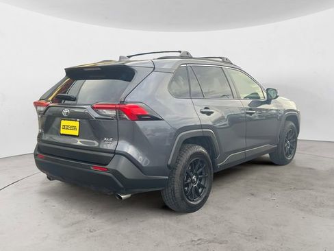 Used 2019 Toyota RAV4 XLE Premium w/ Advanced Technology Package AWD/4WD image 5