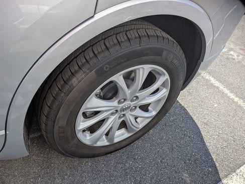 Used 2019 Buick Envision Preferred FWD image 5