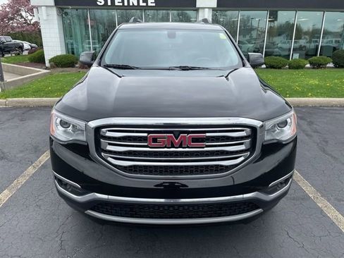 Used 2017 GMC Acadia SLE FWD image 2