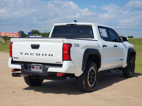 New 2026 Toyota Tacoma TRD Off-Road AWD/4WD image 4