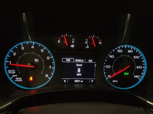 Used 2021 Chevrolet Equinox LS image 23