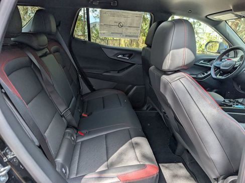 New 2026 Chevrolet Equinox RS FWD image 18