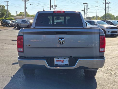 Certified 2023 RAM 1500 Classic SLT w/ Trailer & Traction Group image 15