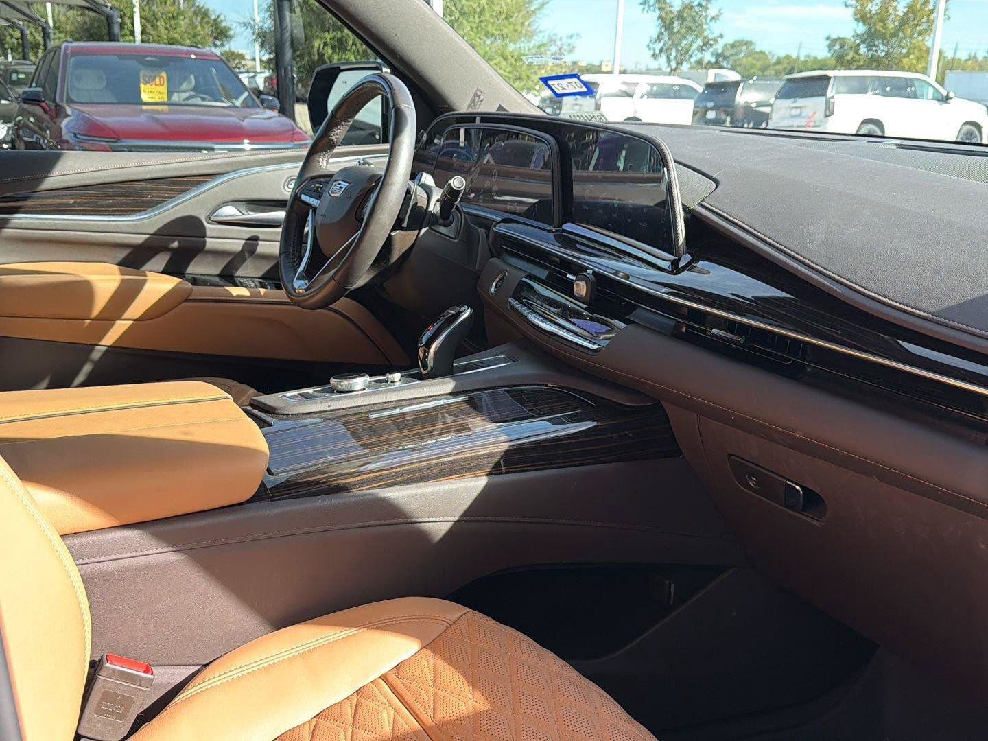 Used 2024 Cadillac Escalade Sport w/ Touring Package AWD/4WD image 7