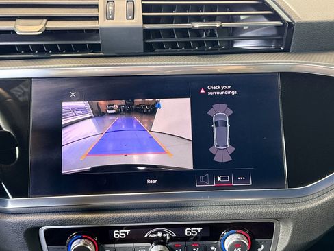 Used 2020 Audi Q3 2.0T Premium w/ Convenience Package image 13