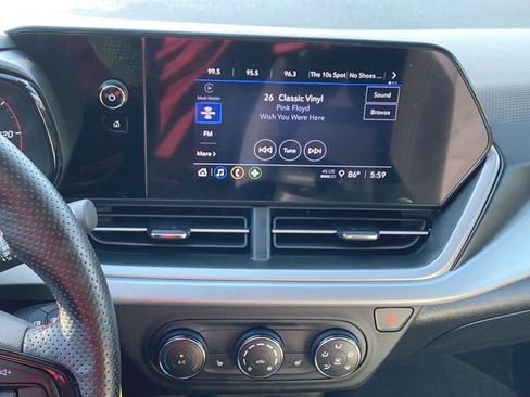 Used 2024 Chevrolet Trax RS w/ Driver Confidence Package FWD image 13