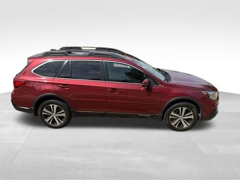 Used 2019 Subaru Outback 2.5i Limited w/ Protection Package #1 AWD/4WD image 2