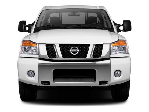 Used 2013 Nissan Titan SL w/ Moonroof Pkg AWD/4WD image 7