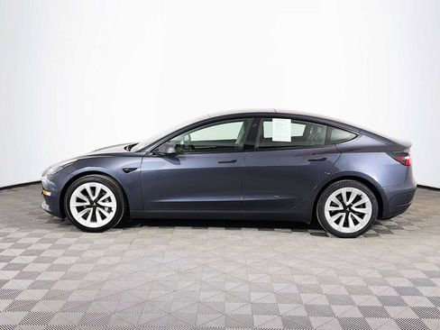 Used 2022 Tesla Model 3 Long Range image 8