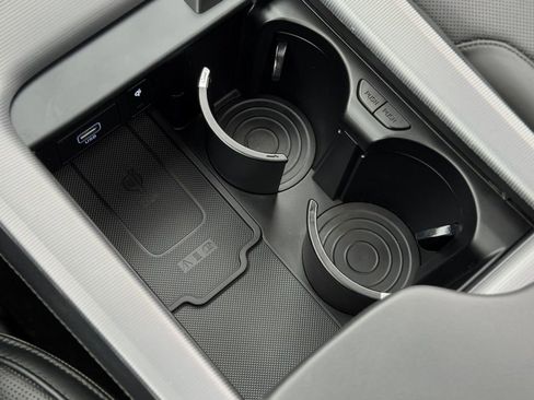 Used 2024 Hyundai Palisade Calligraphy image 27