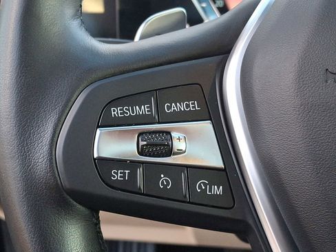 Used 2023 BMW 330i xDrive Sedan w/ Premium Package image 18