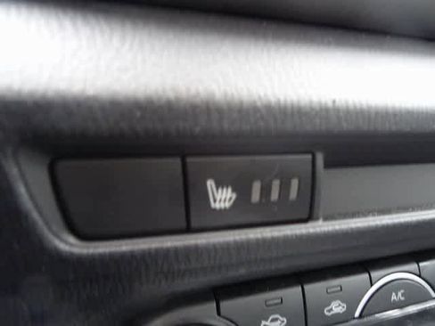 Used 2018 MAZDA MAZDA3 Touring image 14