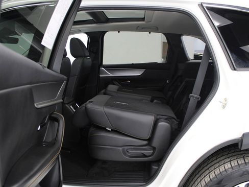 Used 2024 MAZDA CX-90 Plug-In Hybrid w/ Premium Pkg image 38