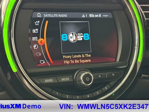 Used 2019 MINI Cooper Clubman Cooper image 35