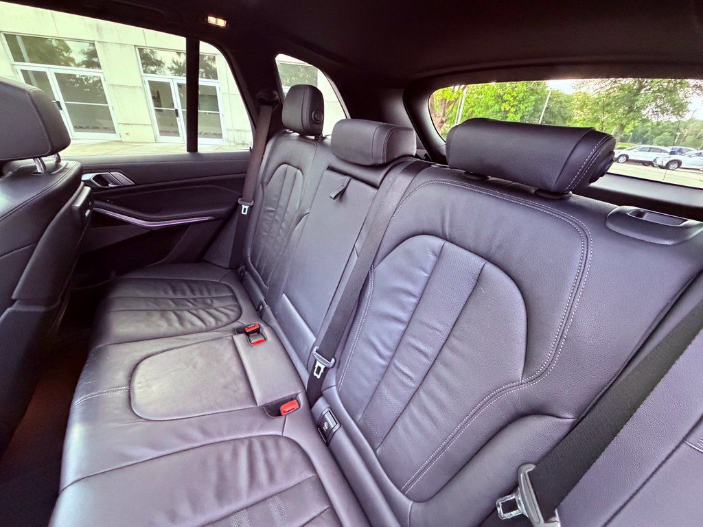 Used 2020 BMW X5 sDrive40i w/ Premium Package RWD image 15