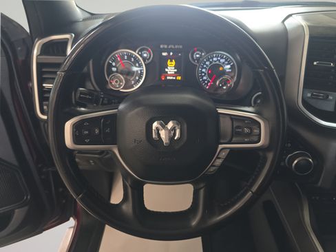 Used 2019 RAM 1500 Big Horn AWD/4WD image 13