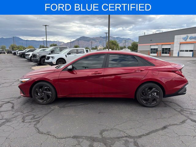 Used 2026 Hyundai Elantra SEL w/ Cargo Package FWD image 11