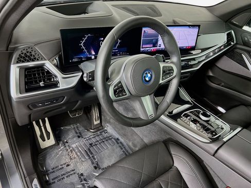 Used 2024 BMW X5 xDrive50e w/ Executive Package image 9