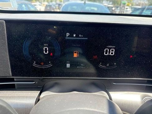Used 2025 Hyundai Kona SEL AWD/4WD image 8
