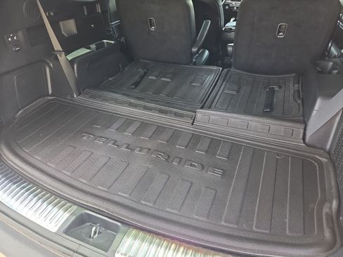 Used 2022 Kia Telluride SX w/ SX Prestige Package AWD/4WD image 34