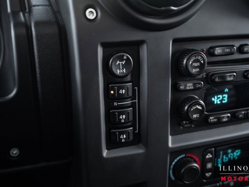 Used 2007 HUMMER H2 image 24