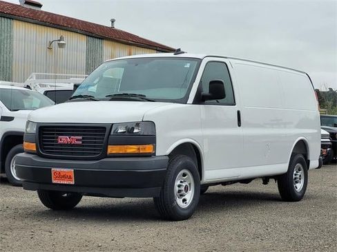 New 2025 GMC Savana 2500 w/ Driver Convenience Package image 9