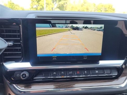 Used 2023 Chevrolet Silverado 1500 LT w/ Protection Package image 15