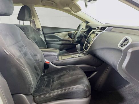 Used 2017 Nissan Murano SV image 26