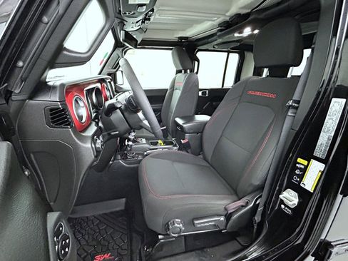 Certified 2023 Jeep Gladiator Rubicon w/ LED Lighting Group image 10