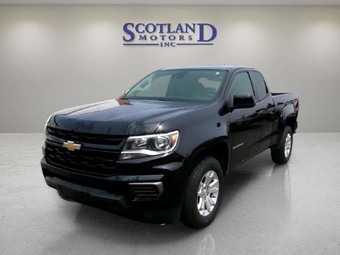 Used 2022 Chevrolet Colorado LT w/ Fleet Safety Package image 2