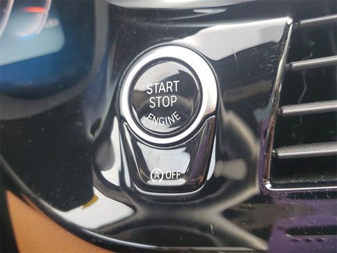 Used 2023 BMW 530i w/ Premium Package image 26