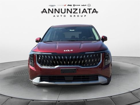 New 2025 Kia Carnival image 8