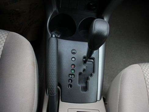 Used 2007 Toyota RAV4 4WD image 8