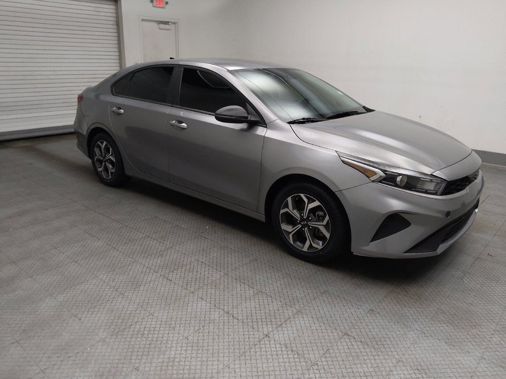 Used 2024 Kia Forte LXS w/ LXS Technology Package FWD image 11