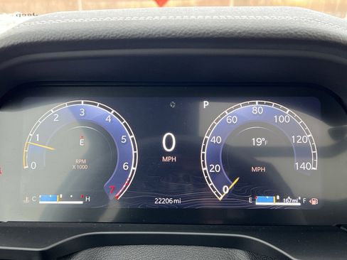 Used 2024 Jeep Grand Cherokee Limited w/ Luxury Tech Group II image 33