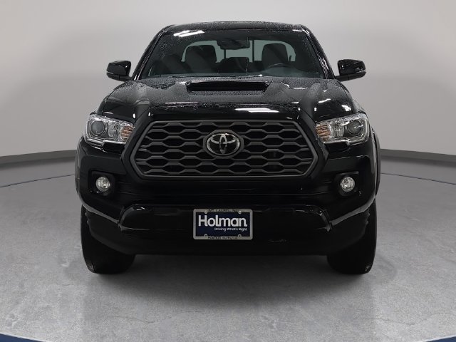 Certified 2023 Toyota Tacoma TRD Sport AWD/4WD image 2
