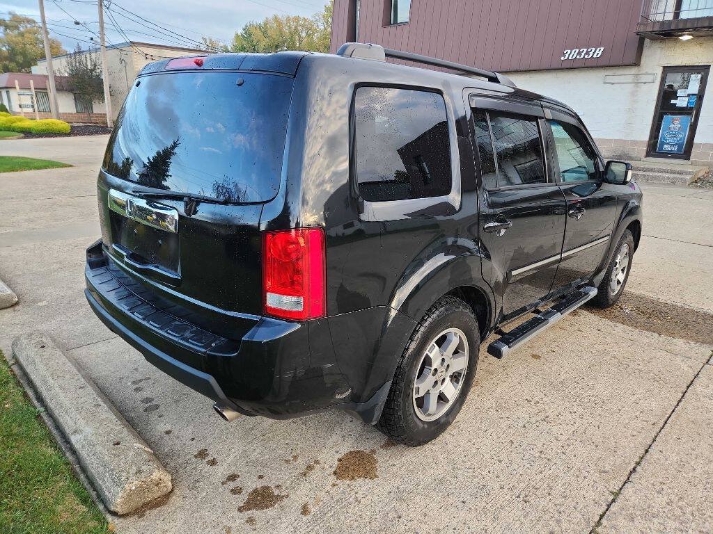 Used 2010 Honda Pilot Touring image 7
