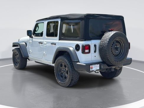 Used 2018 Jeep Wrangler Unlimited Sport S AWD/4WD image 5