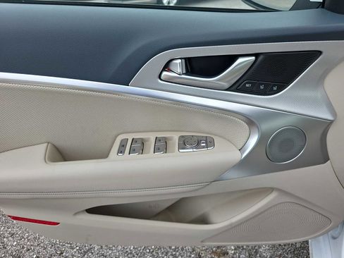 New 2026 Genesis G70 2.5T Prestige image 15